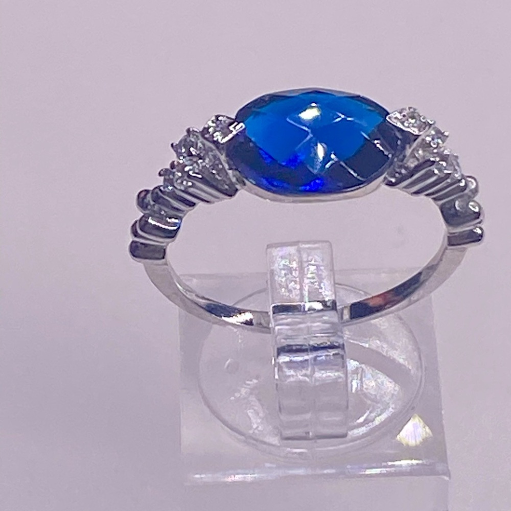 STERLING SILVER RICH BLUE SAPPHIRE SIMULATED CENTER STONE (video)